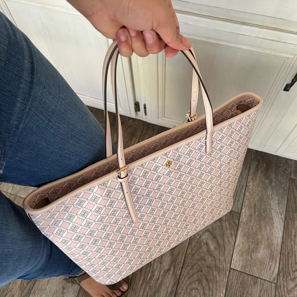 New Tory Burch geo logo targe zip tote - Picture 10 of 10